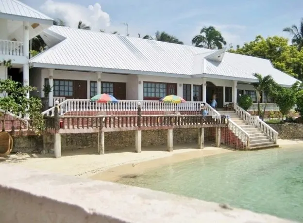 The Lighthouse Resort - Image 1