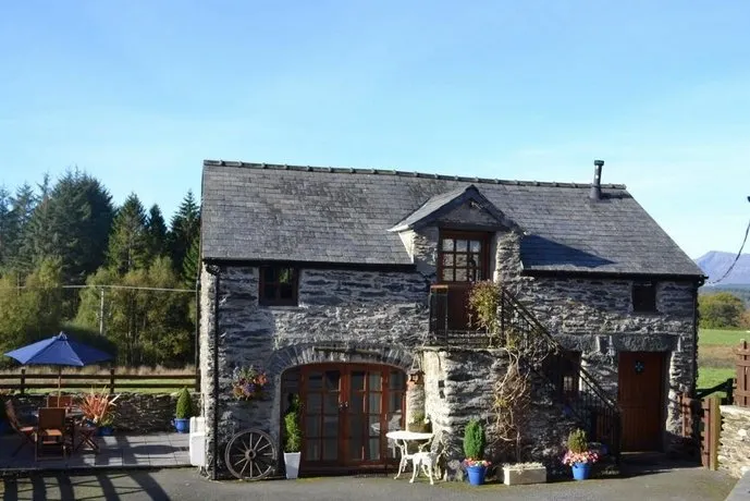 Siabod Luxury Cottage - Image 1