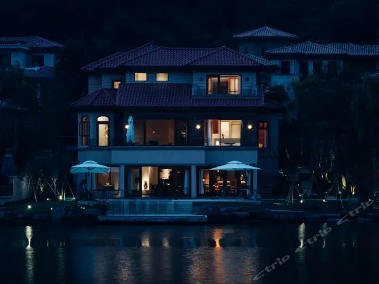 Chum Lure Hotel - Image 1