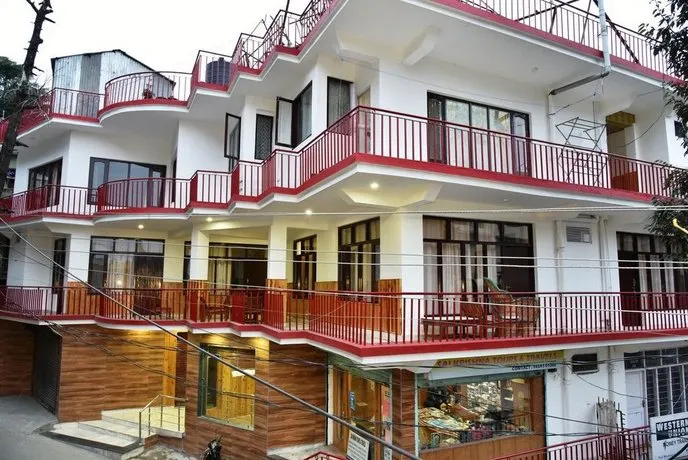 Hotel Akash Dharamshala - Image 1