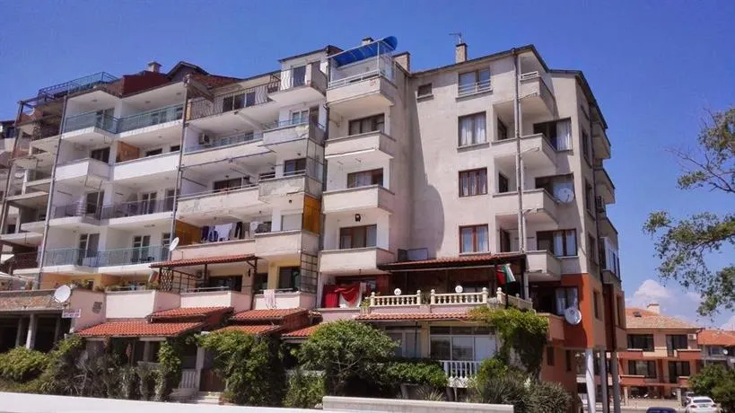 Evi Apartments 1 - Image 1