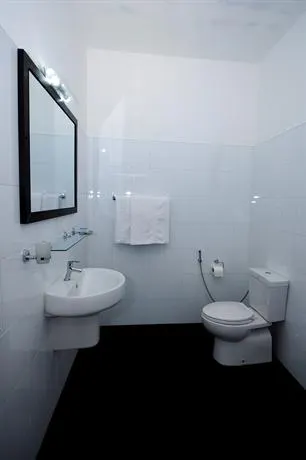 Katharagama Safari Hotel - Image 1