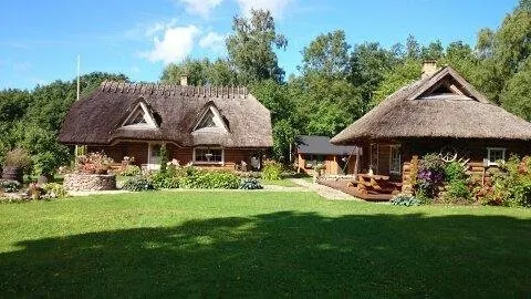 Peetri Holiday Home - Image 1