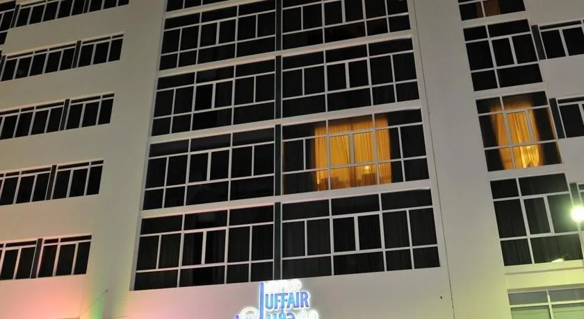 One Juffair Luxury Serviced Apartments - Image 1