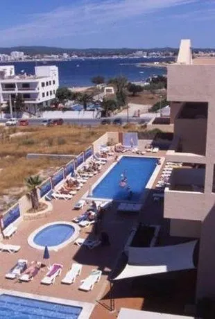 Apartamentos Blue Star - Image 1