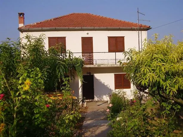 Androvic Winery Accomodation - Image 1