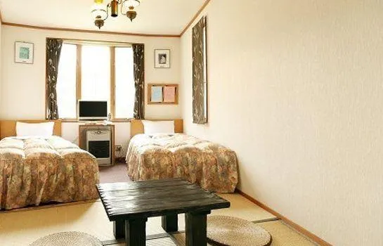Resort Inn Rally - Image 1