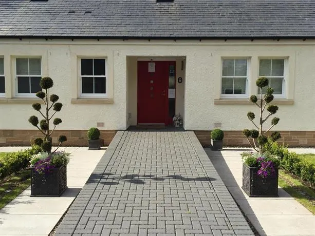 Greenlees Lodge - Image 1