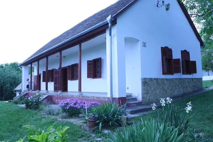 Mecseki Tanya - Image 1