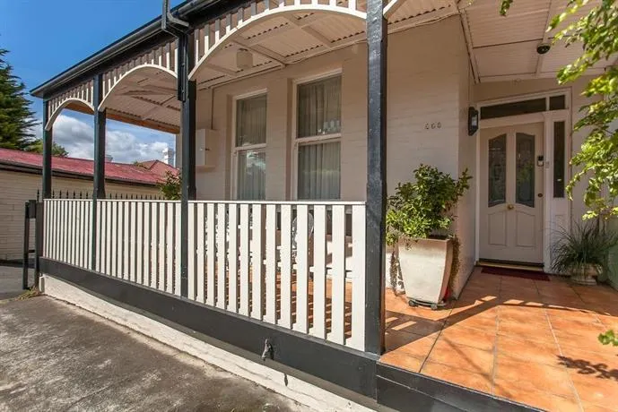 Hobart on Argyle - Image 1
