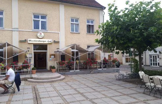 Mecklenburger Hof - Image 1