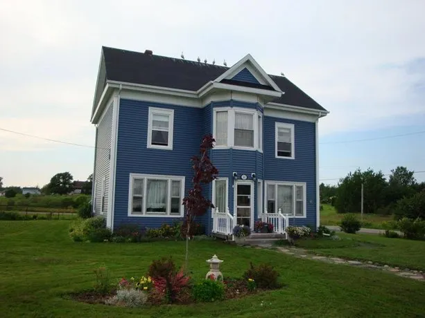 Port Morien Rectory - Image 1