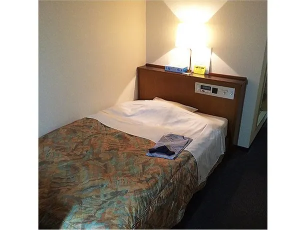 KARIYA PLAZA HOTEL - Image 1