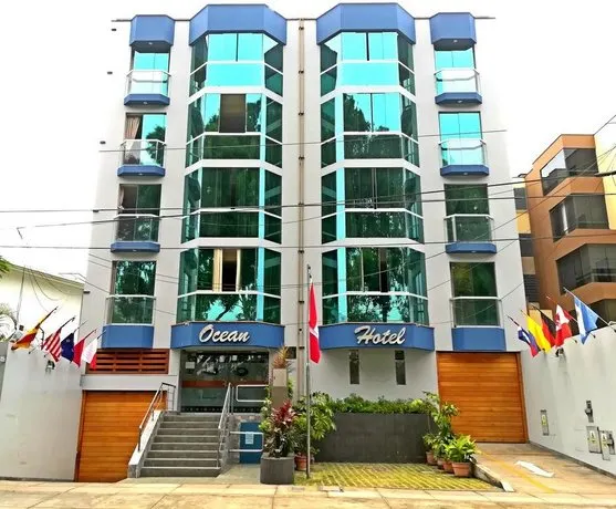 Ocean Hotel - Image 1