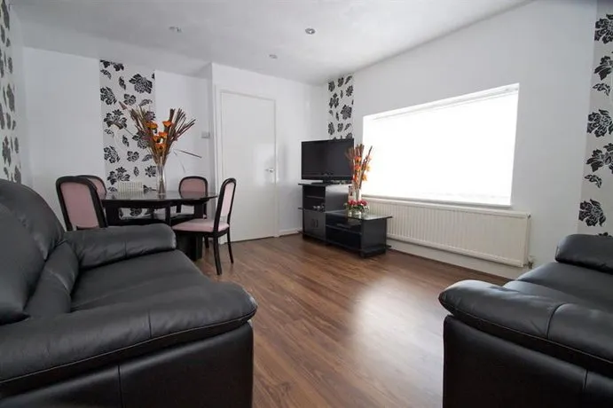 La Suisse Serviced Apartments - Image 1