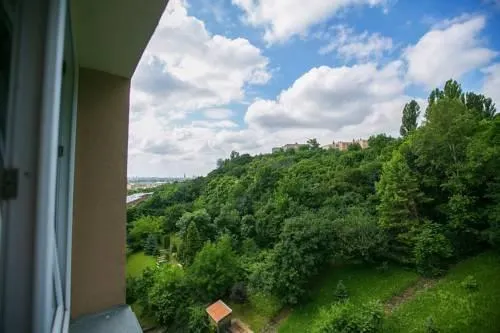 Festival Hostel - Image 1