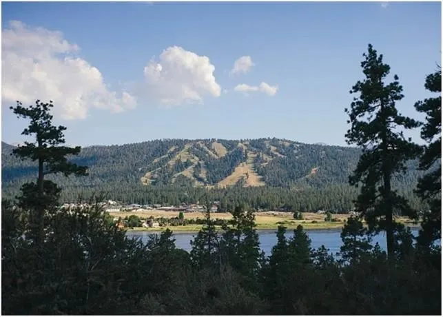 Moonridge Retreat - Image 1