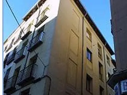 Km1 La Latina Apartments - Image 1