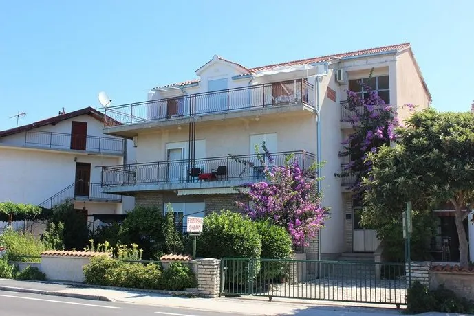 Guest house Kardum - Image 1