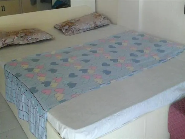 Boarding House Boracay - Image 1
