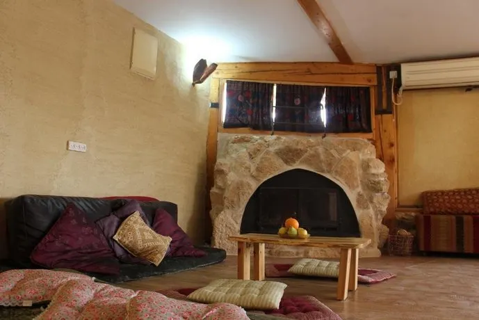 Matnat Desert Farm - Image 1