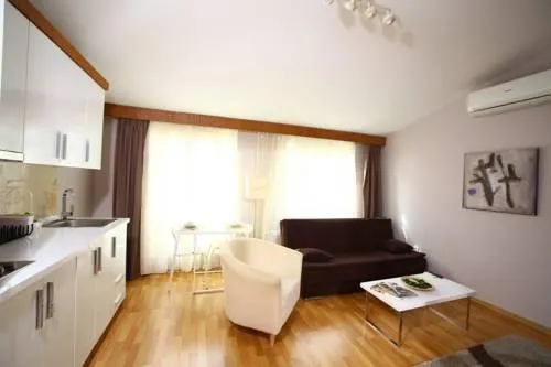 Rose Suites - Image 1