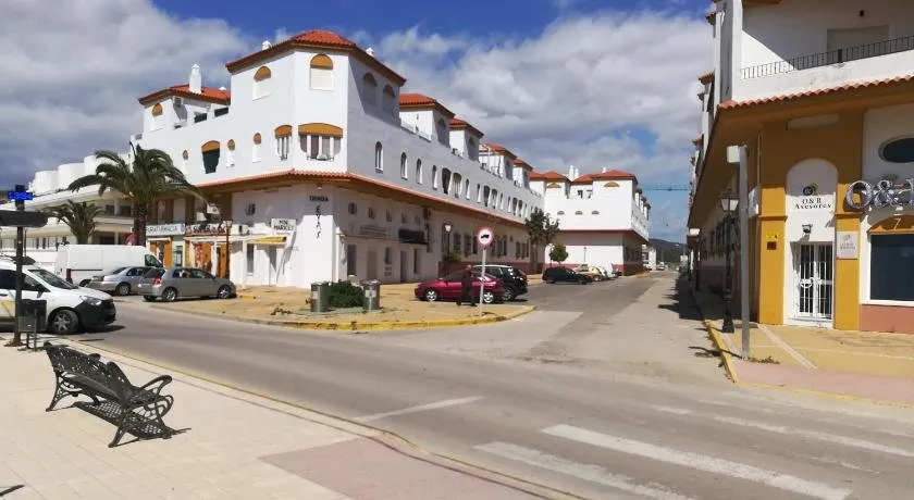 Zahara pueblo y playa - Image 1