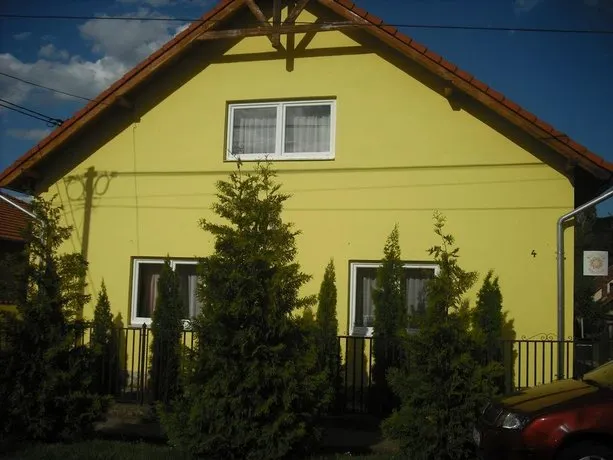 Napsugar Vendeghaz Szilvasvarad - Image 1