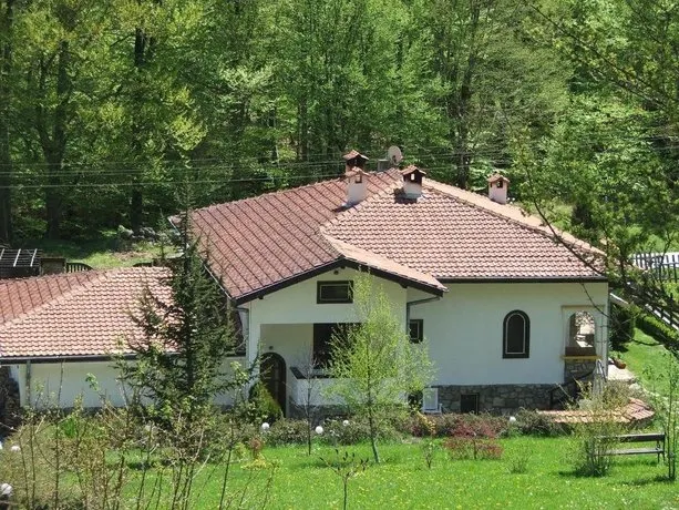 Klimasha House - Image 1
