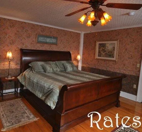 The Red Door Inn of Canandaigua - Image 1