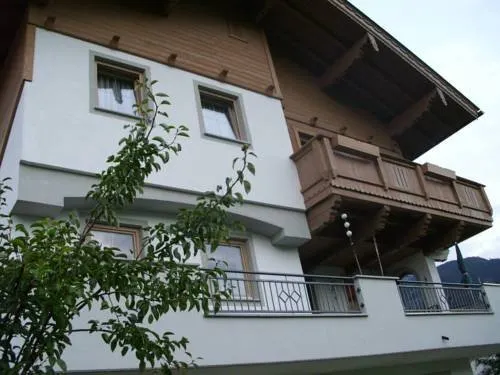 Apartment Gitti - Image 1