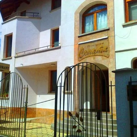 Family Hotel Sonata - Image 1
