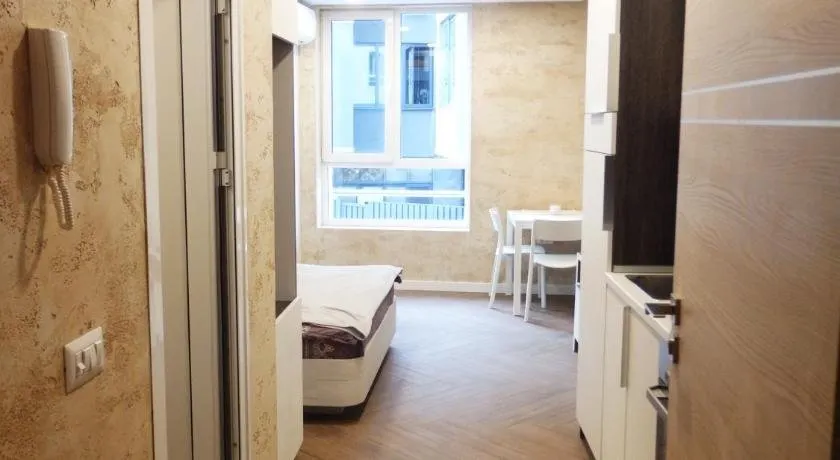 Luxury apartment - Image 1