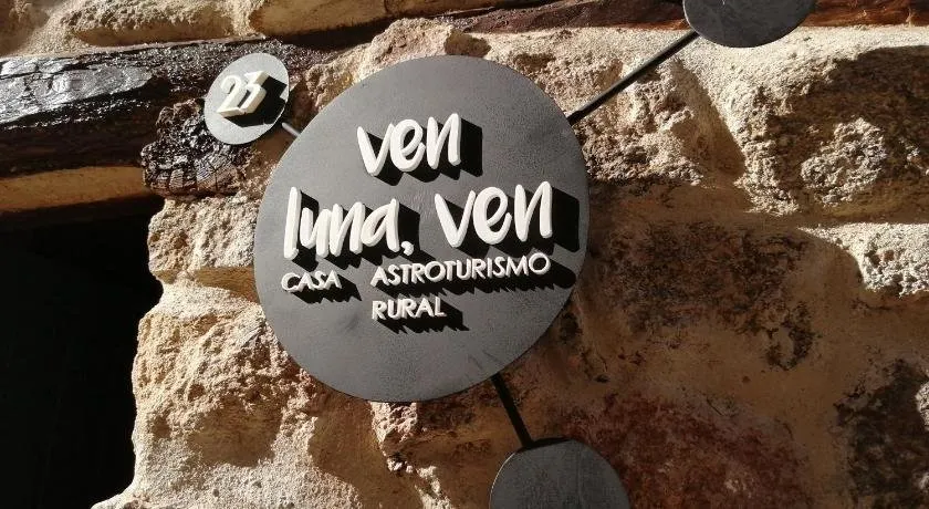 VEN LUNA, VEN Casa-SPA Astroturismo rural TR-CC-00361 - Image 1