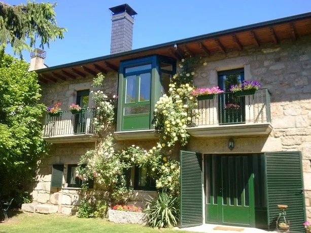 Conjunto Rural Entre Acebos - Image 1