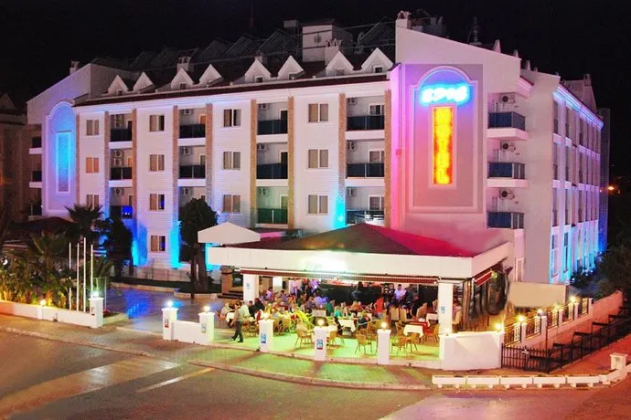 HOTEL EPIC - Image 1