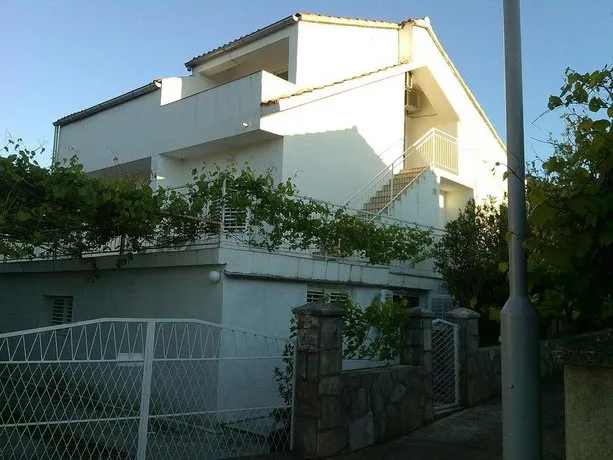 Gildo Menegalli's Holiday Apartments - Image 1