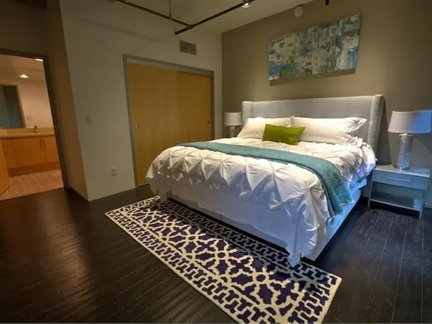 La Loft - Image 1