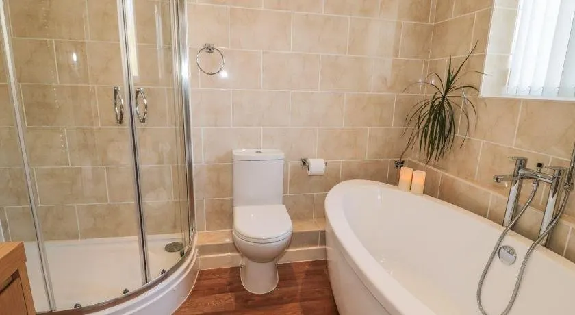 Lindisfarne Cottage - Image 1