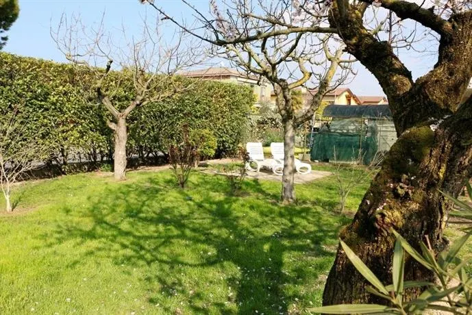 Les Amis Peschiera del Garda - Image 1