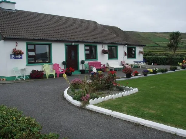 Beach View Bed & Breakfast - Image 1