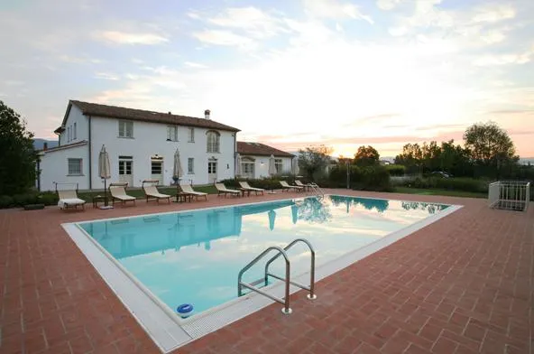 Alice del Lago Country House - Image 1