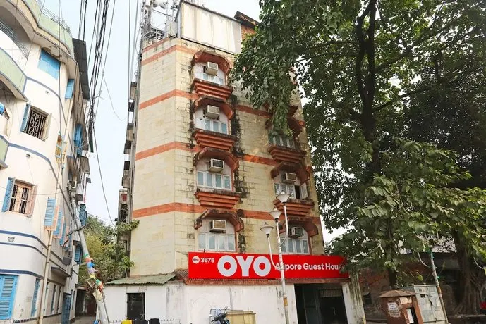 OYO 3675 Kalighat - Image 1