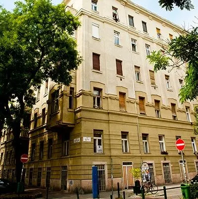 Flow Hostel - Image 1