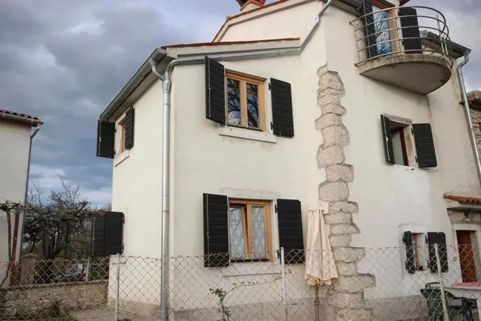 Holiday Home Marinela - Image 1