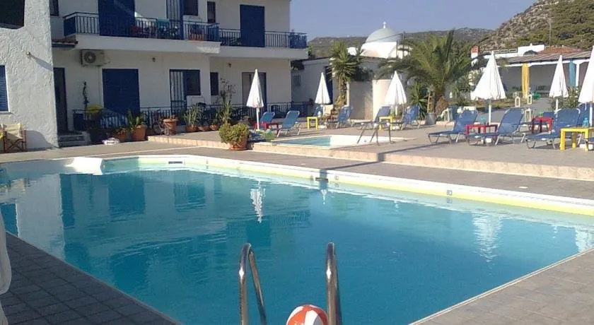 Helios Hotel - Image 1