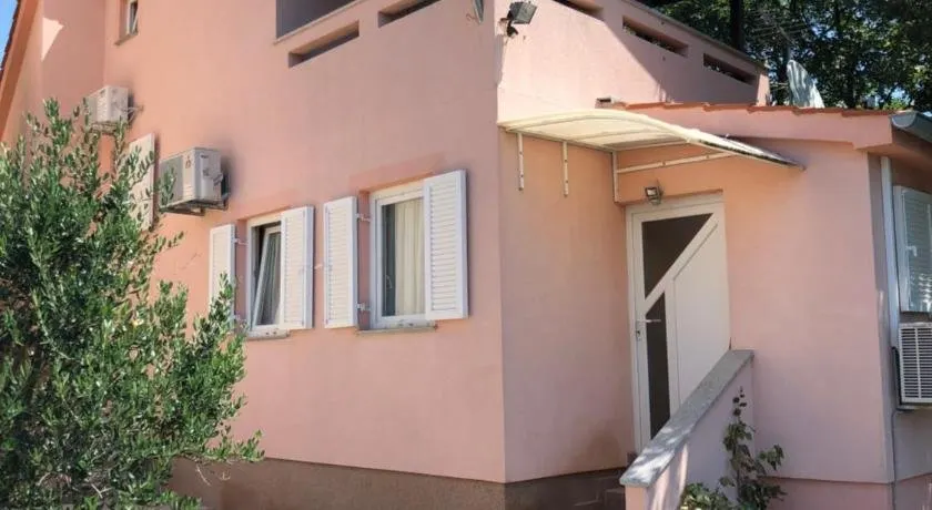 Villa Masha - Image 1