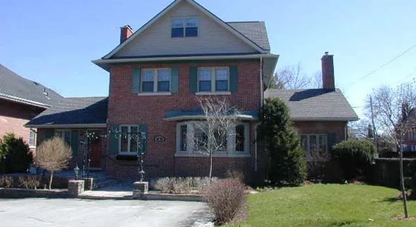 The Moffat House - Image 1