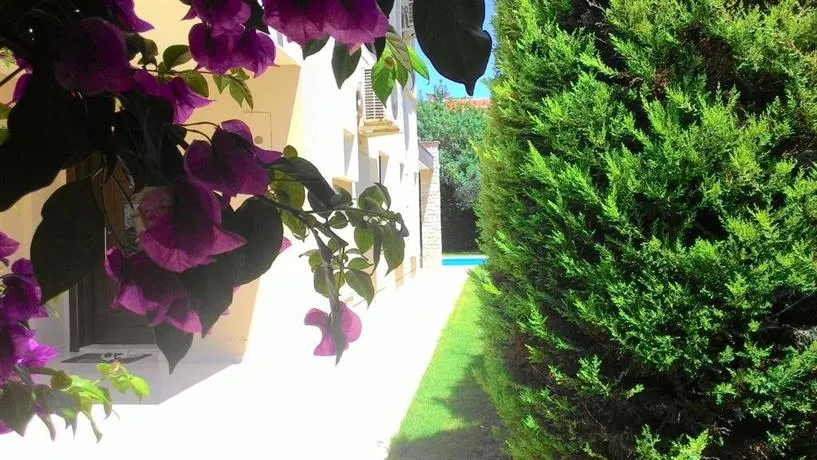 Alis Home Alacati - Image 1
