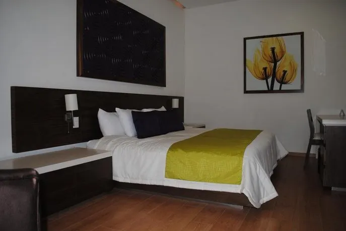 Hotel Virreyes - Image 1